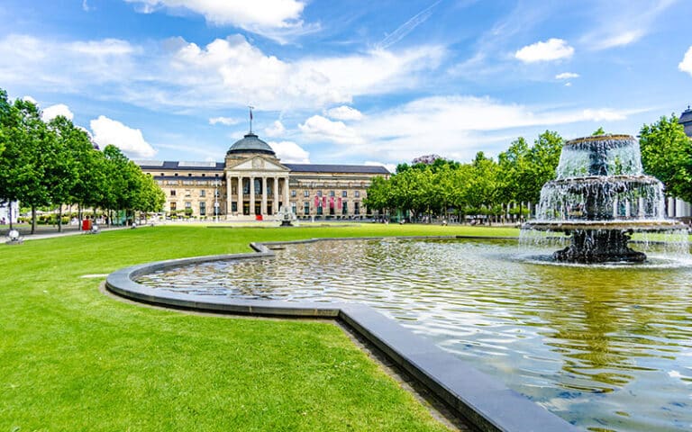 Dienstleistungen eines Immobilienmaklers in Wiesbaden